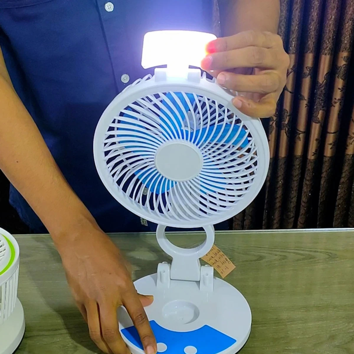 RECHARGEABLE TABLE FAN WITH LED LIGHT-E